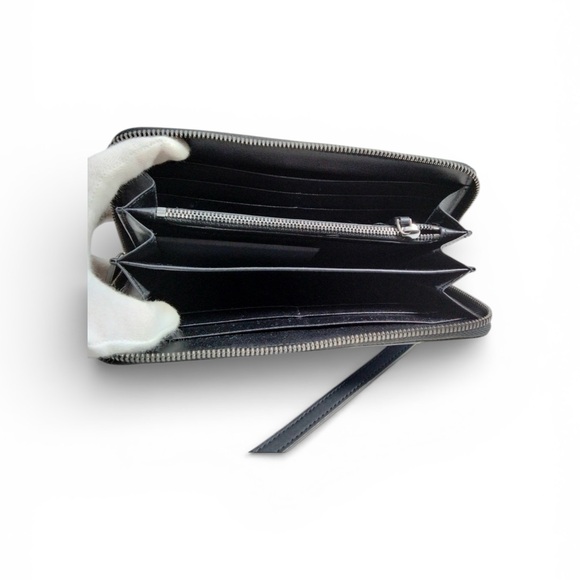 💥MCM💥 Logo Studded Leather Wallet in Munich Blue - Picture 5 of 8